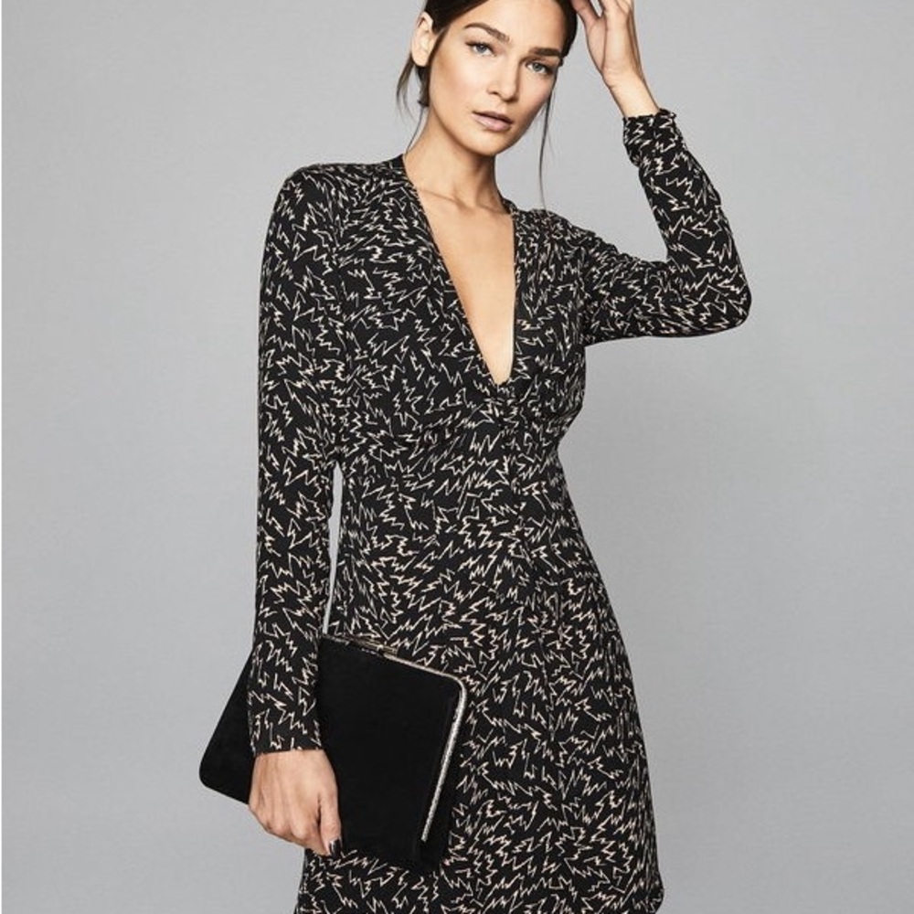 Reiss Julia‎ Zigzag Print Plunge Dress